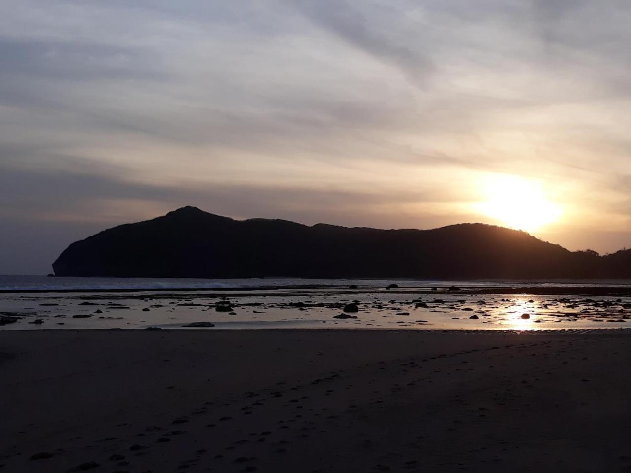 Serah'S Homestay Kuta  ภายนอก รูปภาพ